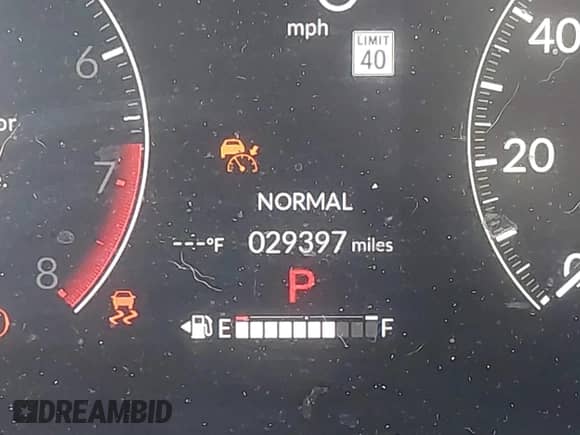 2024 Honda HR-V LX с VIN 3CZRZ2H38RM701977, выставлен на аукционе IAAI как лот 43105647 с пробегом 29 397 миль миль и . История ставок и продаж доступна на DreamBid. Изображение 15.