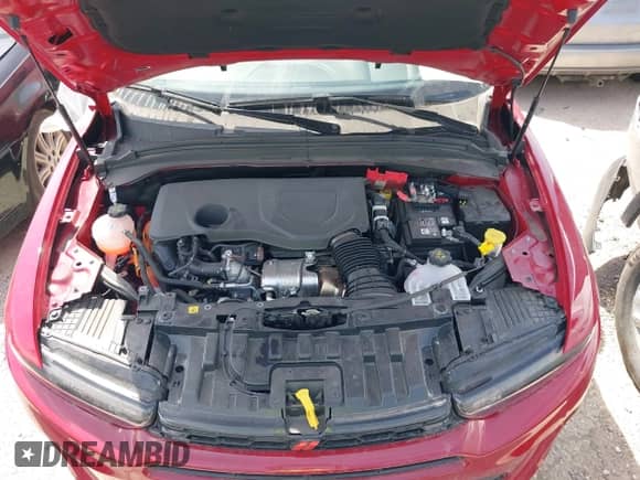 2024 Dodge Hornet R/T z VIN ZACPDFCW3R3A33871, wystawiony jako IAAI lot #41698700 z przebiegiem 4 103 mil mil oraz . Historia ofert i sprzedaży dostępna na DreamBid. Obrazek 10.