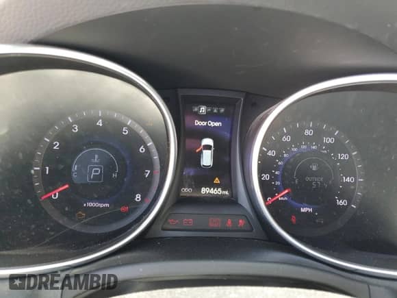 2015 Hyundai Santa Fe с VIN 5XYZWDLA3FG268853, выставлен на аукционе Copart как лот 49910645 с пробегом 89 465 миль миль и Списание • Salvage title. История ставок и продаж доступна на DreamBid. Изображение 9.