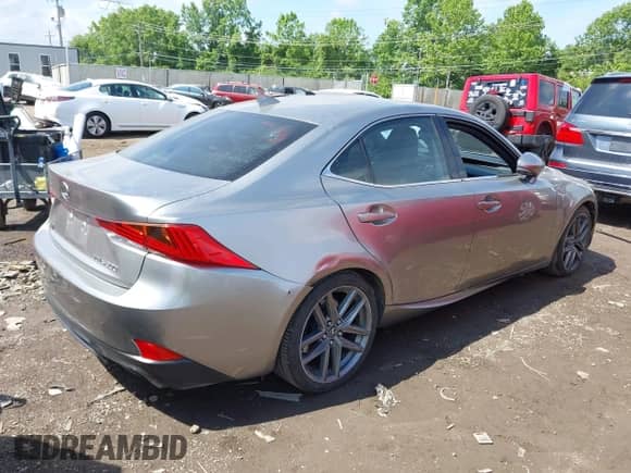 2017 Lexus IS 300 с VIN JTHCM1D24H5022065, выставлен на аукционе IAAI как лот 42376182 с пробегом 126 840 миль миль и . История ставок и продаж доступна на DreamBid. Изображение 4.