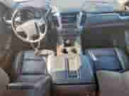 2019 Chevrolet Suburban LT с VIN 1GNSCHKC9KR168327, выставлен на аукционе Copart как лот 61773615 с пробегом 163 309 миль миль и Чистый • Clean title. История ставок и продаж доступна на DreamBid. Изображение 8.