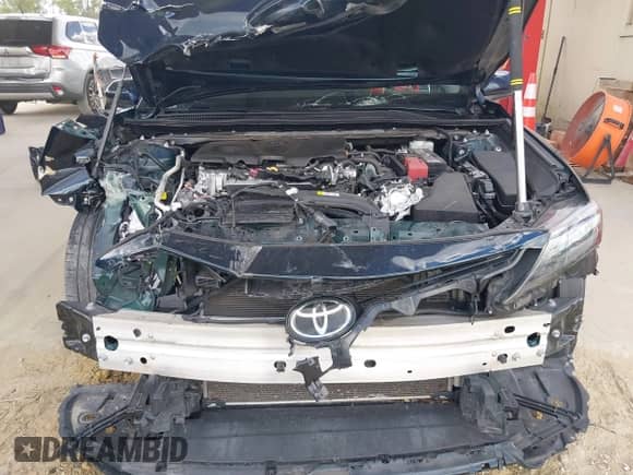 2021 Toyota Camry SE Nightshade z VIN 4T1G11AK4MU467112, wystawiony jako IAAI lot #42605053 z przebiegiem 62 058 mil mil oraz . Historia ofert i sprzedaży dostępna na DreamBid. Obrazek 6.