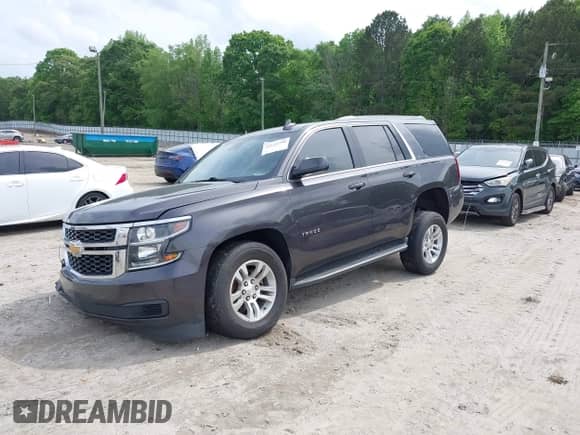2018 Chevrolet Tahoe LT z VIN 1GNSKBKCXJR103730, wystawiony jako IAAI lot #42125208 z przebiegiem 212 360 mil mil oraz . Historia ofert i sprzedaży dostępna na DreamBid. Obrazek 17.