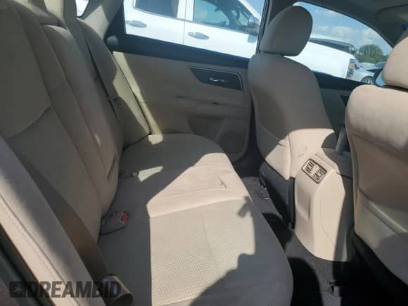 2015 Nissan Altima SV с VIN 1N4AL3AP4FC161120, выставлен на аукционе Copart как лот 70823955 с пробегом 89 072 миль миль и Списание • Salvage title. История ставок и продаж доступна на DreamBid. Изображение 10.