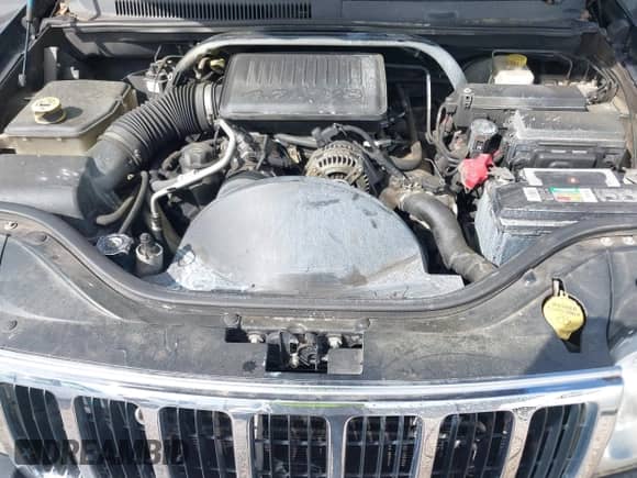 2005 Jeep Grand Cherokee Limited с VIN 1J4HS58N75C512154, выставлен на аукционе IAAI как лот 42734812 с пробегом 171 024 миль миль и . История ставок и продаж доступна на DreamBid. Изображение 10.