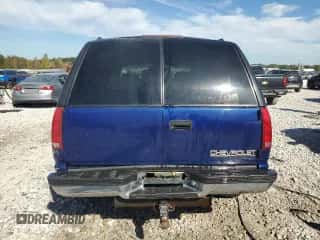 1999 Chevrolet Tahoe Z71 z VIN 1GNEK13R3XJ490011, wystawiony jako Copart lot #83955035 z przebiegiem 362 588 mil mil oraz Czysty tytuł • Clean title. Historia ofert i sprzedaży dostępna na DreamBid. Obrazek 6.