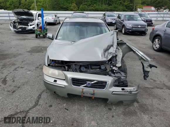 2007 Volvo S60 2.5L Turbo с VIN YV1RH592X72634118, выставлен на аукционе Copart как лот 57280225 с пробегом Не указан миль и Списание • Salvage title. История ставок и продаж доступна на DreamBid. Изображение 5.