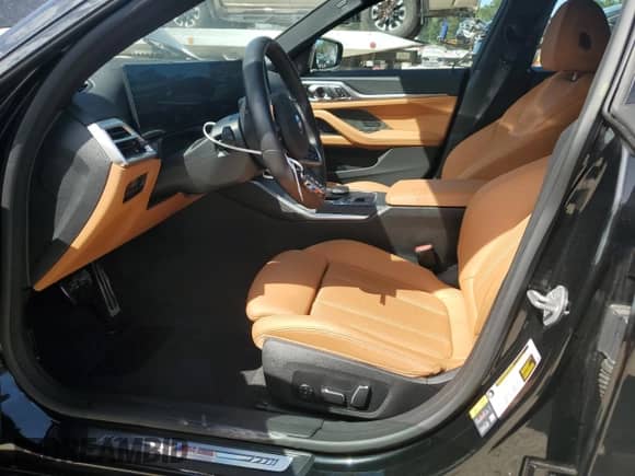 2025 BMW i4 eDrive40 с VIN WBY23HD01SFT95362, выставлен на аукционе Copart как лот 81665085 с пробегом 7 885 миль миль и На запчасти • Non repairable. История ставок и продаж доступна на DreamBid. Изображение 7.