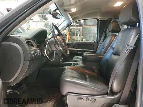 2008 GMC Sierra 1500 SLT with VIN 2GTEK19J781263152, listed as a Copart auction lot 86056065 with 189,704 mi miles and Salvage title. Bid and sale history available at DreamBid. Image 7.