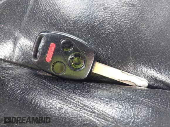 2003 Honda Accord EX z VIN 1HGCM55623A044884, wystawiony jako IAAI lot #41390454 z przebiegiem 409 567 mil mil oraz . Historia ofert i sprzedaży dostępna na DreamBid. Obrazek 11.