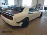 2022 Dodge Challenger R/T Scat Pack Widebody z VIN 2C3CDZFJ2NH226814, wystawiony jako IAAI lot #43205998 z przebiegiem 40 423 mil mil oraz . Historia ofert i sprzedaży dostępna na DreamBid. Obrazek 4.