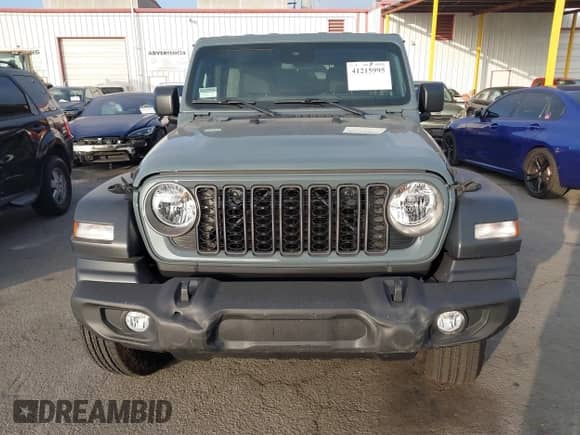 2024 Jeep Wrangler Willys с VIN 1C4PJXDG3RW305224, выставлен на аукционе IAAI как лот 41215995 с пробегом 5 144 миль миль и . История ставок и продаж доступна на DreamBid. Изображение 12.