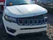2020 Jeep Compass Latitude с VIN 3C4NJDBB8LT157503, выставлен на аукционе IAAI как лот 42869440 с пробегом 103 074 миль миль и . История ставок и продаж доступна на DreamBid. Изображение 18.