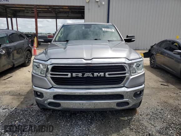 2019 Ram 1500 Big Horn with VIN 1C6RREFT2KN813252, listed as a Copart auction lot 81372195 with 108,937 mi miles and Salvage title. Bid and sale history available at DreamBid. Image 5.