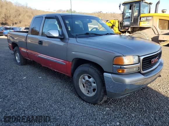 2000 GMC Sierra 1500 SLE с VIN 1GTEK19T3YE384924, выставлен на аукционе Copart как лот 49610135 с пробегом Не указан миль и Чистый • Clean title. История ставок и продаж доступна на DreamBid. Изображение 4.