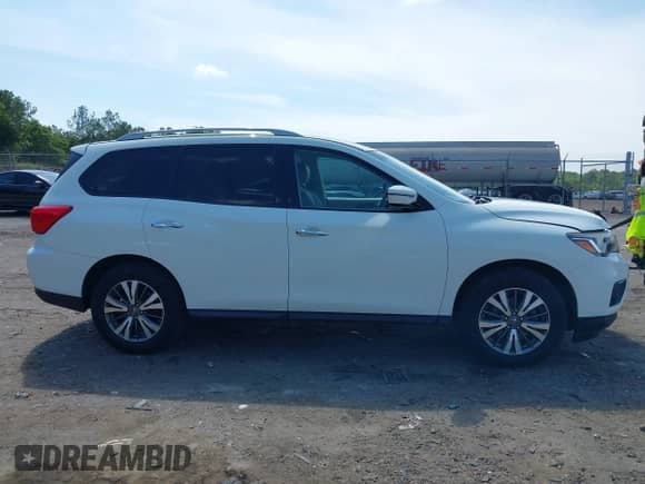 2017 Nissan Pathfinder S with VIN 5N1DR2MN0HC667357, listed as a IAAI auction lot 42150239 with 139,366 mi miles and . Bid and sale history available at DreamBid. Image 13.