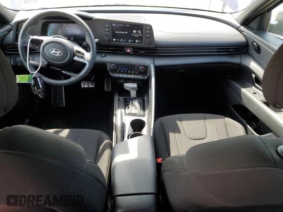 2025 Hyundai Elantra SEL Sport with VIN KMHLM4DG5SU991865, listed as a Copart auction lot 56577565 with 1,959 mi miles and Non repairable. Bid and sale history available at DreamBid. Image 8.