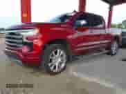 2025 Chevrolet Silverado 1500 z VIN 1GCUKJED9SZ256374, wystawiony jako IAAI lot #43282226 z przebiegiem 8 215 mil mil oraz . Historia ofert i sprzedaży dostępna na DreamBid. Obrazek 2.