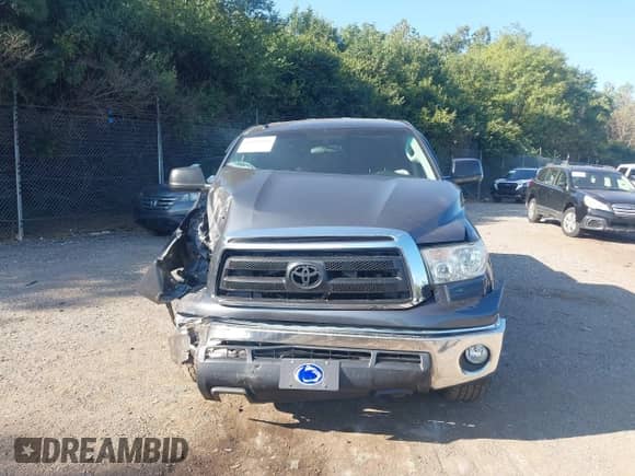 2010 Toyota Tundra с VIN 5TFUY5F11AX132216, выставлен на аукционе IAAI как лот 43069315 с пробегом 167 833 миль миль и . История ставок и продаж доступна на DreamBid. Изображение 13.