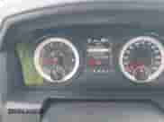 2015 Ram 1500 Big Horn z VIN 1C6RR6LG8FS580319, wystawiony jako IAAI lot #42372528 z przebiegiem 122 770 mil mil oraz . Historia ofert i sprzedaży dostępna na DreamBid. Obrazek 7.