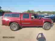 2008 Chevrolet Colorado 2LT с VIN 1GCDT13EX88173401, выставлен на аукционе IAAI как лот 43259215 с пробегом 137 027 миль миль и . История ставок и продаж доступна на DreamBid. Изображение 13.