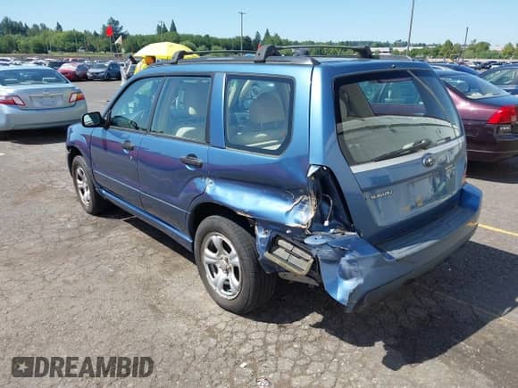 2007 Subaru Forester X with VIN JF1SG63667G718666, listed as a IAAI auction lot 42371345 with 118,280 mi miles and . Bid and sale history available at DreamBid. Image 3.