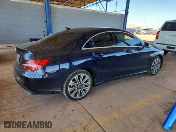 2018 Mercedes-Benz CLA 250 с VIN WDDSJ4EB0JN535928, выставлен на аукционе Copart как лот 85283405 с пробегом 27 901 миль миль и Списание • Salvage title. История ставок и продаж доступна на DreamBid. Изображение 3.