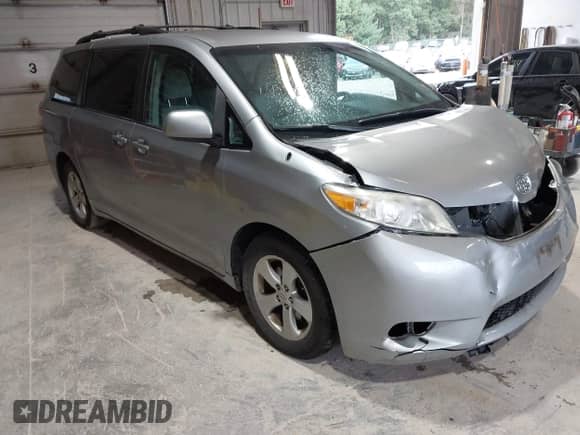 2012 Toyota Sienna LE AAS with VIN 5TDKK3DC1CS253502, listed as a IAAI auction lot 43380424 with 157,876 mi miles and . Bid and sale history available at DreamBid. Image 1.
