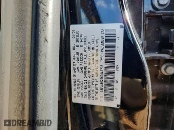 2006 Acura TL with VIN 19UUA66226A046735, listed as a Copart auction lot 85181395 with 211,856 mi miles and Salvage title. Bid and sale history available at DreamBid. Image 12.