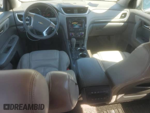 2014 Chevrolet Traverse LT с VIN 1GNKVHKD3EJ107979, выставлен на аукционе Copart как лот 70590855 с пробегом 240 853 миль миль и Списание • Salvage title. История ставок и продаж доступна на DreamBid. Изображение 8.