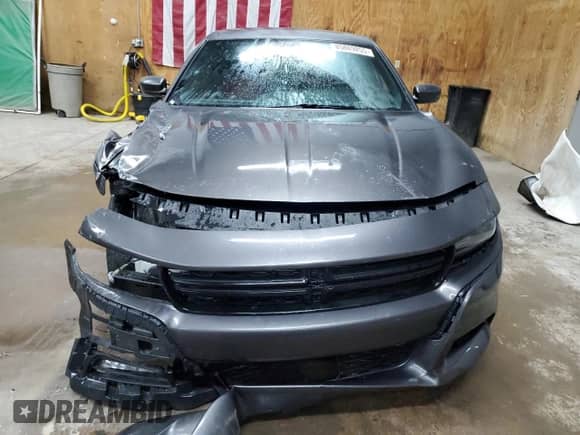 2015 Dodge Charger SXT with VIN 2C3CDXHG3FH717903, listed as a Copart auction lot 85889855 with 97,092 mi miles and Clean title. Bid and sale history available at DreamBid. Image 5.