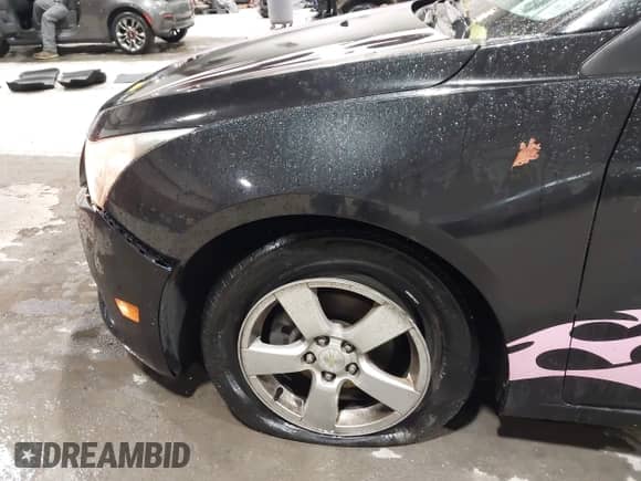 2014 Chevrolet Cruze 1LT with VIN 1G1PC5SB7E7405703, listed as a IAAI auction lot 43431312 with 101,359 mi miles and . Bid and sale history available at DreamBid. Image 6.