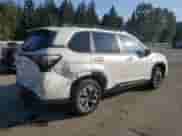 2025 Subaru Forester Premium z VIN JF2SLDDC0SH535430, wystawiony jako Copart lot #81486705 z przebiegiem 9 309 mil mil oraz Szkoda całkowita • Salvage title. Historia ofert i sprzedaży dostępna na DreamBid. Obrazek 3.