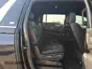 2022 Cadillac Escalade z VIN 1GYS4JKTXNR228742, wystawiony jako Copart lot #53951715 z przebiegiem 37 767 mil mil oraz Szkoda całkowita • Salvage title. Historia ofert i sprzedaży dostępna na DreamBid. Obrazek 11.