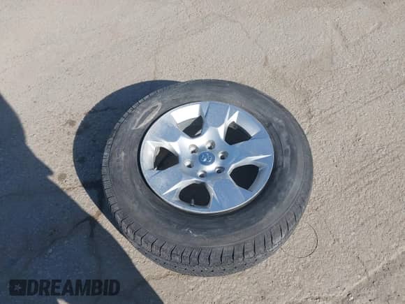 2020 Ram 1500 Big Horn z VIN 1C6SRFFT8LN397491, wystawiony jako IAAI lot #42543417 z przebiegiem 74 639 mil mil oraz . Historia ofert i sprzedaży dostępna na DreamBid. Obrazek 12.