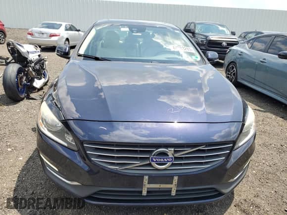 2016 Volvo S60 T5 Premier z VIN YV1612TK3G2414236, wystawiony jako Copart lot #64383265 z przebiegiem 130 704 mil mil oraz Szkoda całkowita • Salvage title. Historia ofert i sprzedaży dostępna na DreamBid. Obrazek 5.