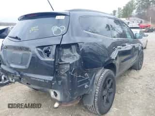 2014 Chevrolet Traverse LT z VIN 1GNKVGKD5EJ183522, wystawiony jako IAAI lot #41512263 z przebiegiem 141 713 mil mil oraz . Historia ofert i sprzedaży dostępna na DreamBid. Obrazek 4.