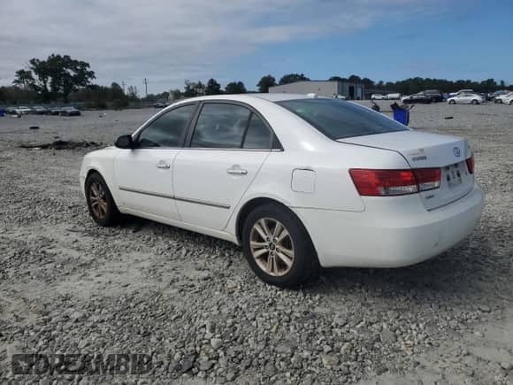 2008 Hyundai Sonata SE z VIN 5NPEU46C18H373632, wystawiony jako Copart lot #85738195 z przebiegiem 171 730 mil mil oraz Szkoda całkowita • Salvage title. Historia ofert i sprzedaży dostępna na DreamBid. Obrazek 2.