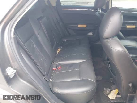 2008 Chrysler 300 Limited с VIN 2C3KA33G68H255957, выставлен на аукционе IAAI как лот 42736558 с пробегом Не указан миль и . История ставок и продаж доступна на DreamBid. Изображение 8.