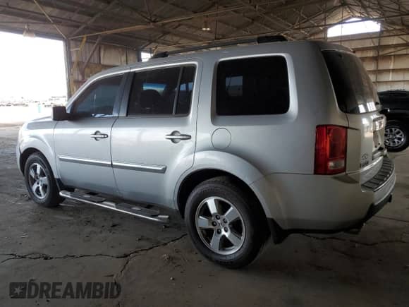 2011 Honda Pilot EX-L z VIN 5FNYF3H68BB008833, wystawiony jako Copart lot #65535075 z przebiegiem 158 576 mil mil oraz Czysty tytuł • Clean title. Historia ofert i sprzedaży dostępna na DreamBid. Obrazek 2.