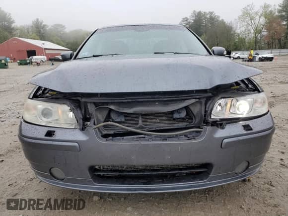 2009 Volvo S60 2.5T с VIN YV1RH592492738199, выставлен на аукционе Copart как лот 55726095 с пробегом 106 939 миль миль и Чистый • Clean title. История ставок и продаж доступна на DreamBid. Изображение 5.