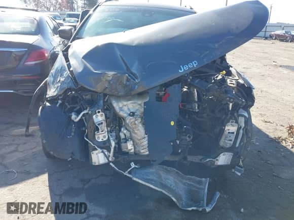 2020 Jeep Compass Latitude z VIN 3C4NJCBB2LT241780, wystawiony jako IAAI lot #41118805 z przebiegiem 74 891 mil mil oraz . Historia ofert i sprzedaży dostępna na DreamBid. Obrazek 6.