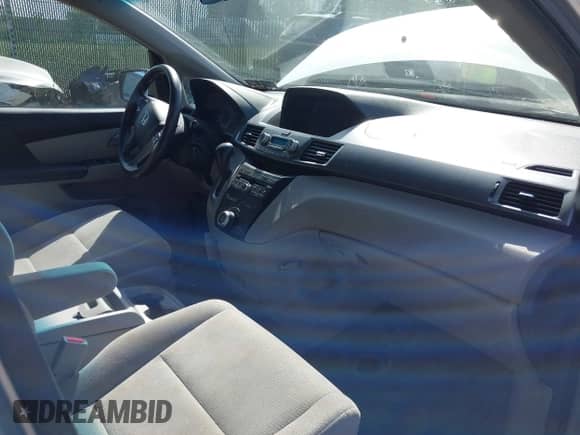 2012 Honda Odyssey EX с VIN 5FNRL5H49CB059301, выставлен на аукционе IAAI как лот 43372796 с пробегом 131 739 миль миль и . История ставок и продаж доступна на DreamBid. Изображение 5.