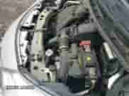 2015 Nissan Note SV z VIN 3N1CE2CP4FL382051, wystawiony jako IAAI lot #42622309 z przebiegiem 160 040 mil mil oraz . Historia ofert i sprzedaży dostępna na DreamBid. Obrazek 19.