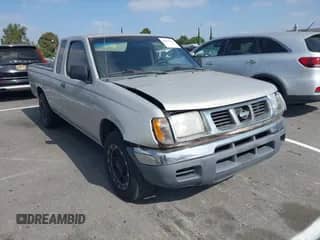 1999 Nissan Frontier XE с VIN 1N6DD26S1XC322338, выставлен на аукционе IAAI как лот 42569212 с пробегом 148 867 миль миль и . История ставок и продаж доступна на DreamBid. Изображение 1.