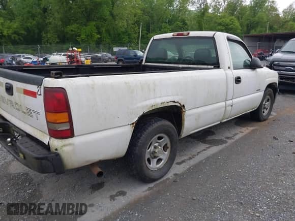 2002 Chevrolet Silverado 1500 Commercial с VIN 1GCEC14W02Z173601, выставлен на аукционе IAAI как лот 42230977 с пробегом 242 927 миль миль и . История ставок и продаж доступна на DreamBid. Изображение 4.