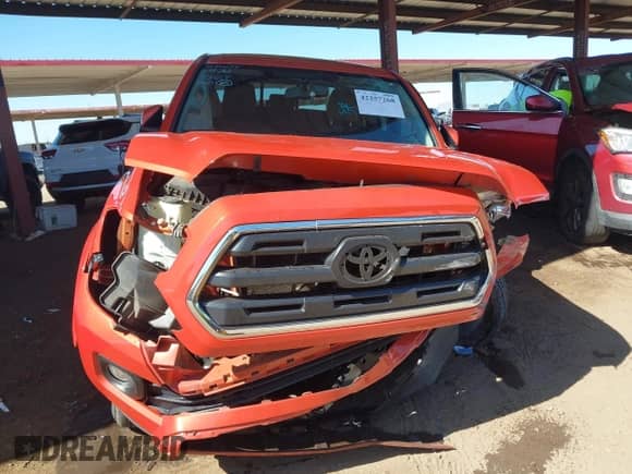 2017 Toyota Tacoma SR5 with VIN 3TMAZ5CN4HM037804, listed as a IAAI auction lot 42257268 with 119,672 mi miles and . Bid and sale history available at DreamBid. Image 12.