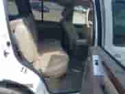 2012 Nissan Pathfinder Silver Edition z VIN 5N1AR1NNXCC632166, wystawiony jako IAAI lot #43206625 z przebiegiem 128 384 mil mil oraz . Historia ofert i sprzedaży dostępna na DreamBid. Obrazek 8.