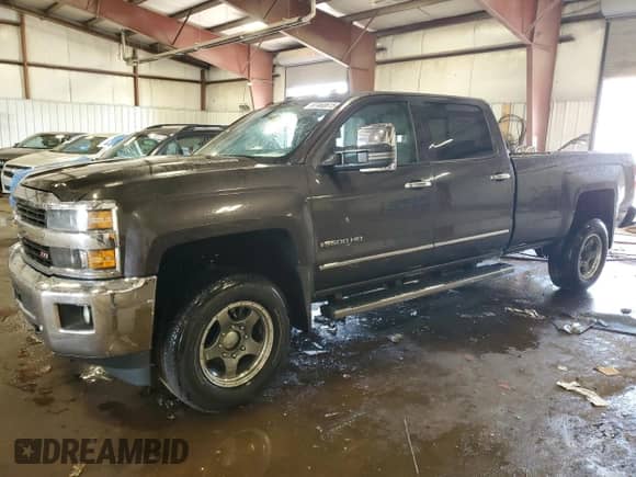 2015 Chevrolet Silverado 3500HD LTZ with VIN 1GC4K0C87FF124978, listed as a Copart auction lot 67460615 with 209,646 mi miles and Clean title. Bid and sale history available at DreamBid. Image 1.