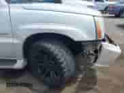 2004 Cadillac Escalade with VIN 1GYEC63T54R235754, listed as a IAAI auction lot 43121128 with 105,629 mi miles and . Bid and sale history available at DreamBid. Image 14.